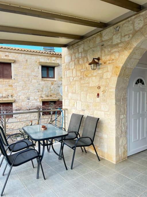 Kathiana Cozy Apartment Exterior foto